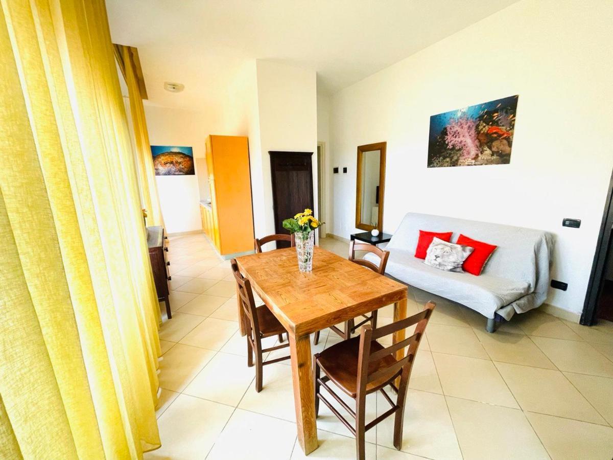 Regina Beach Holiday Apartments Tirrenia Extérieur photo