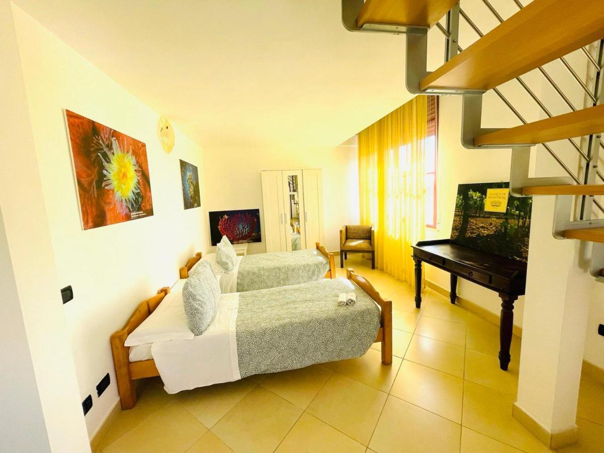 Regina Beach Holiday Apartments Tirrenia Extérieur photo