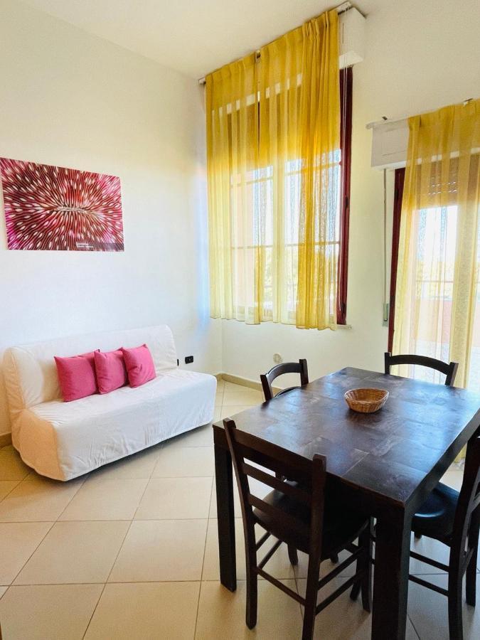 Regina Beach Holiday Apartments Tirrenia Extérieur photo