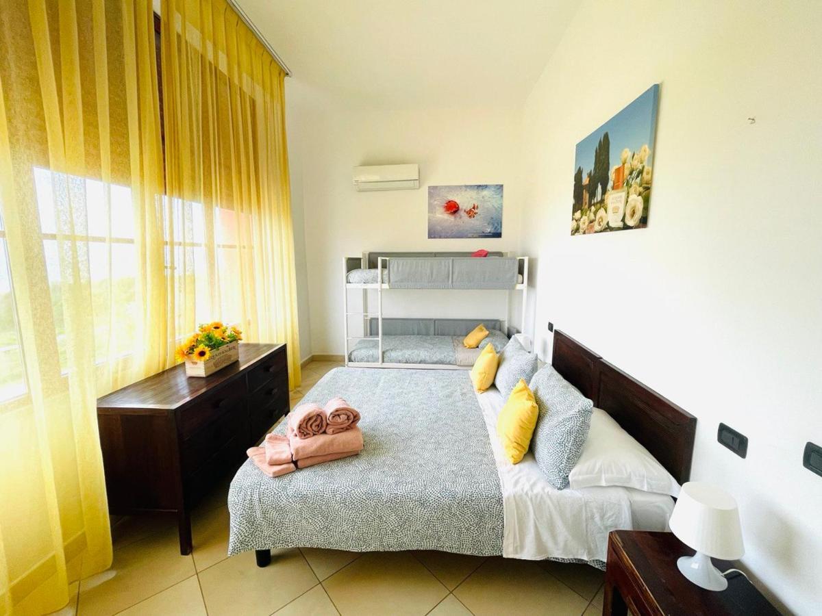 Regina Beach Holiday Apartments Tirrenia Extérieur photo