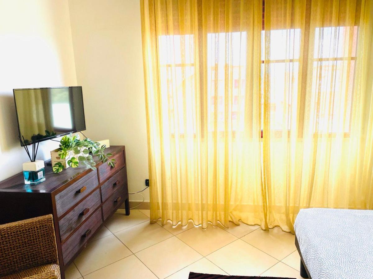 Regina Beach Holiday Apartments Tirrenia Extérieur photo