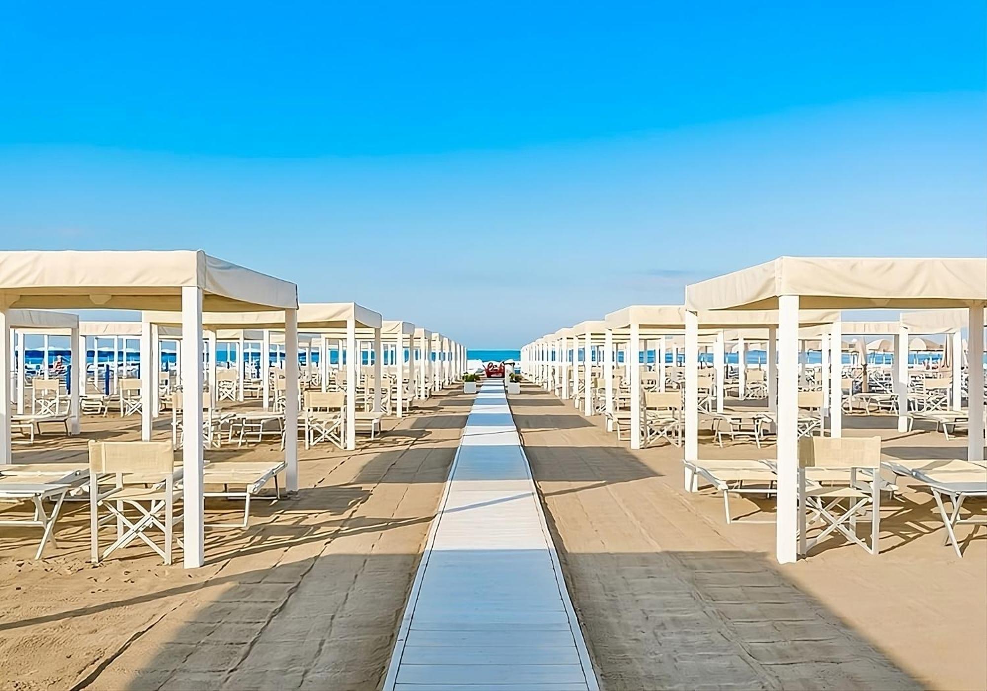 Regina Beach Holiday Apartments Tirrenia Extérieur photo